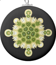 Key chain with algae designs
